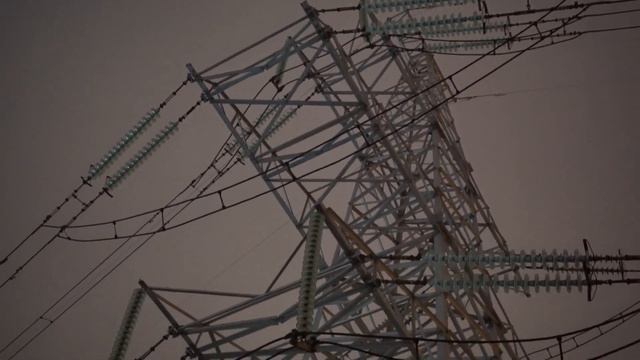 Гул проводов ЛЭП смотреть онлайн