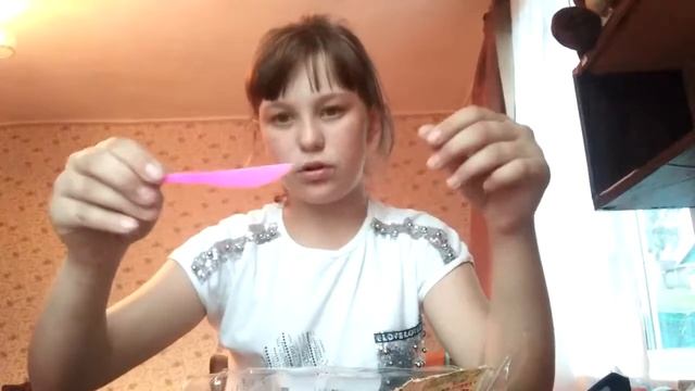 Распаковка лёгкого пластилина смотреть онлайн