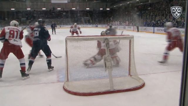 Genoway joins the rush to score смотреть онлайн