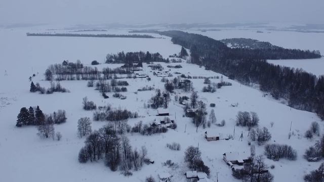 Заброшенный мир по соседству с нашим хутором. Облёт старой деревни смотреть онлайн