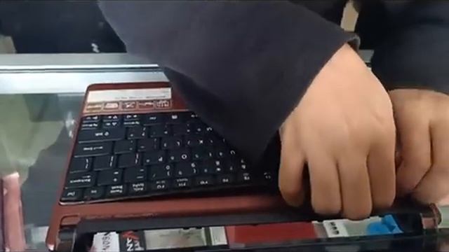 Cara Mudah Ganti Keyboard ACER aspire one D270 смотреть онлайн