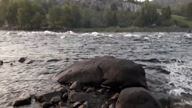 Река "Умба", июль, сильный отлив. Полярный день. Ходим по руслу реки. Красивая природа. Без горбуши смотреть онлайн