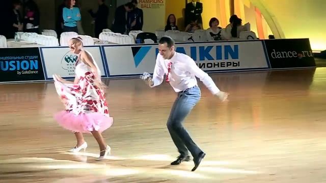 Квикстеп - "Стиляги". Ирина Буреева, Николай Жук. смотреть онлайн