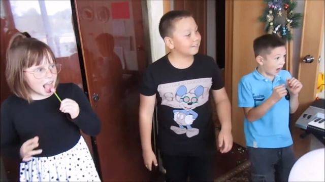 ДР Устинии 10 лет смотреть онлайн