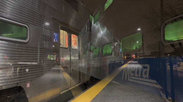 Mayfair Railfanning Ft. Metra F40’s, F59PHI’s, MP36’s, F59PH’s, and more! 1/11/22 смотреть онлайн