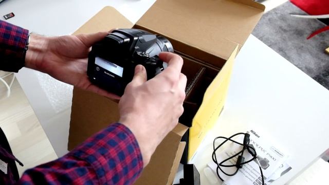 Unboxing Nikon P900 @ ClubulFoto.com смотреть онлайн