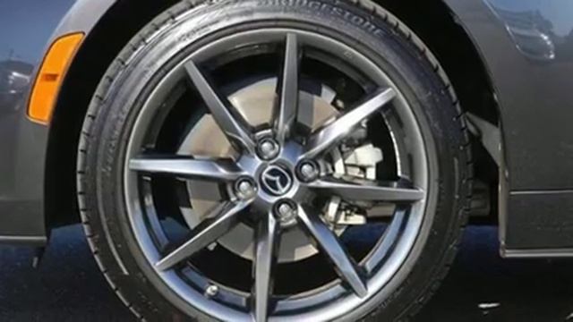 2019 Mazda MX-5 Miata RF Grand Touring Auto смотреть онлайн