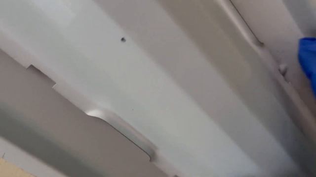 How To Remove Fluorescent Light Fixtures