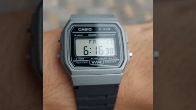Винтажные Электронные наручные #часы #Casio F-91WM-1BDF. #Оригинал. Классика. #Монтана. #Подарок. смотреть онлайн