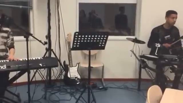 Yiruma - River flows in you. Keyboard and drum. смотреть онлайн