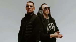 А помнишь, как мы слайдили? Мы снайперы и трапперы?