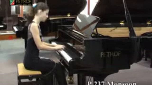 F. Chopin: Scherzo B-minor (part 2), L. Korbelova, PETROF MONSOON grand смотреть онлайн