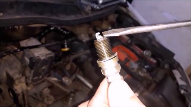 Como trocar as velas de ignição do motor Peugeot 206 1.4 8V Flex - Dicas inéditas смотреть онлайн