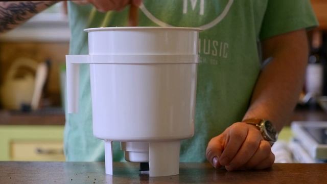 Cold Brew 101 | Everything You Need to Know смотреть онлайн