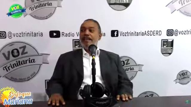 Auténticos y falsos héroes en la Guerra de Abril смотреть онлайн