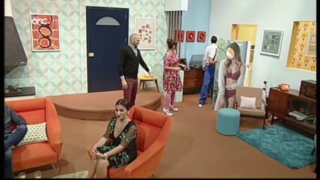 Ben Camille, Valentina Rossi, Claudia Faniello & Errol Sammut on ShowOFF TV Malta смотреть онлайн