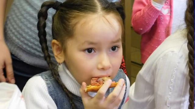Капельки и лучики,Хореографическая студия Акварель смотреть онлайн