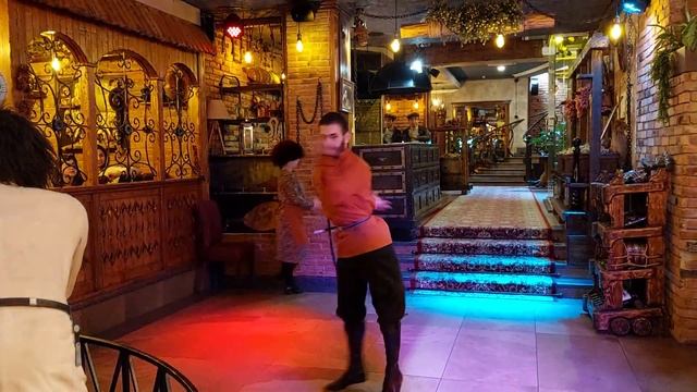 Армения. Ереван. Ресторан "Кавказская пленница" смотреть онлайн