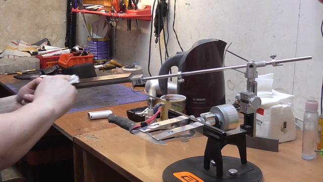 Заточка ножа из S90V. Венёвские эльборовые бруски. Часть 3. смотреть онлайн