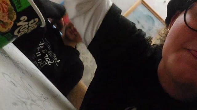 бебебебра люблю кушать ещё и мыть голову лялялля