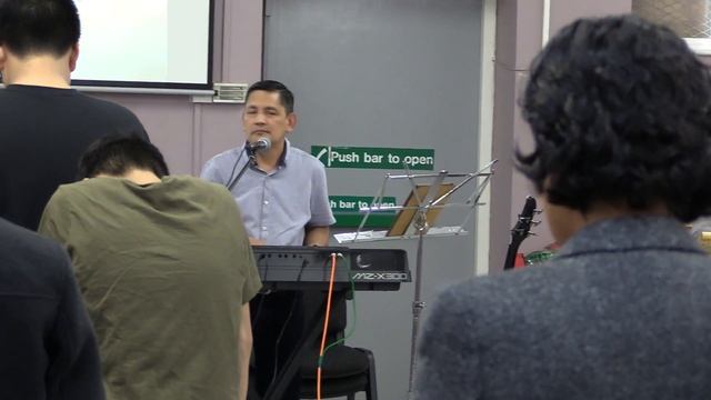 Stevenage Church Service 15/04/18 Canon Legria HF G40 Part 2 Prayer смотреть онлайн