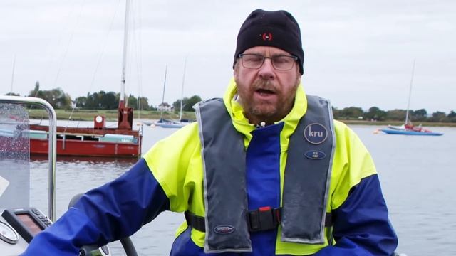 4 Navigation and Safety Kit | Sea Survival смотреть онлайн