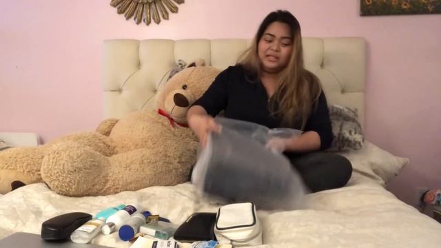 Whats in my purse? | Kate Spade daily purse & transferring a new Beis Work Tote | Mary Angellee Vlo смотреть онлайн