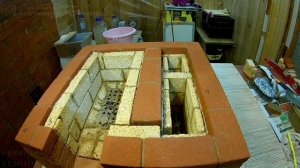 Порядовка банной печи по белому 4 на 4 кирпича с баком для воды 100 л. и запасом тепла 5 дней.