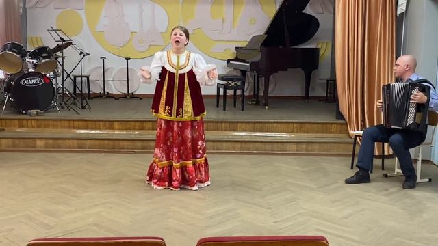 Музыка и слова Е.Дербенко «Метелица» исполняет Жигалова Вероника. смотреть онлайн