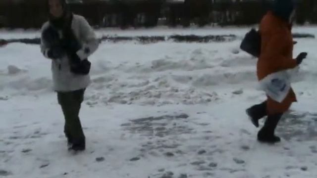 танцы на арбате.MPG смотреть онлайн