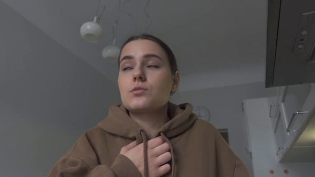 Переезд, Возвращаюсь в Париж, Йога | Жизненный UPDATE смотреть онлайн