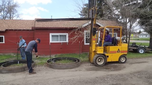 Setting Borax Tires in Traditional Style | Engels Coach Shop смотреть онлайн