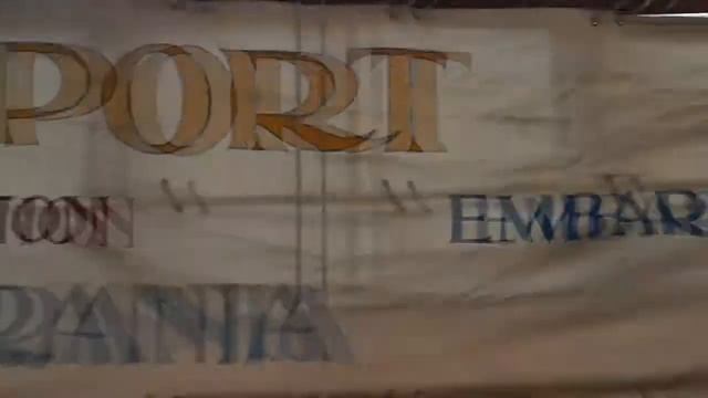 Один день в Порт Авентура смотреть онлайн