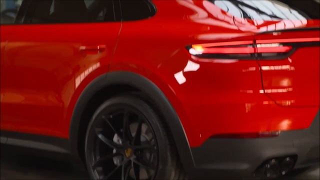The brand New PORSCHE CAYENNE COUPE is Here l Design & Highlights смотреть онлайн