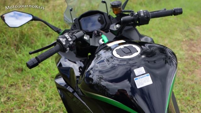 2021 Kawasaki Ninja 1000 SX Review смотреть онлайн