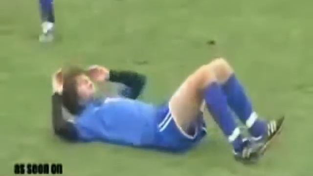 Epic Funny Football Throw in Accident Fail during Soccer Match 720p смотреть онлайн