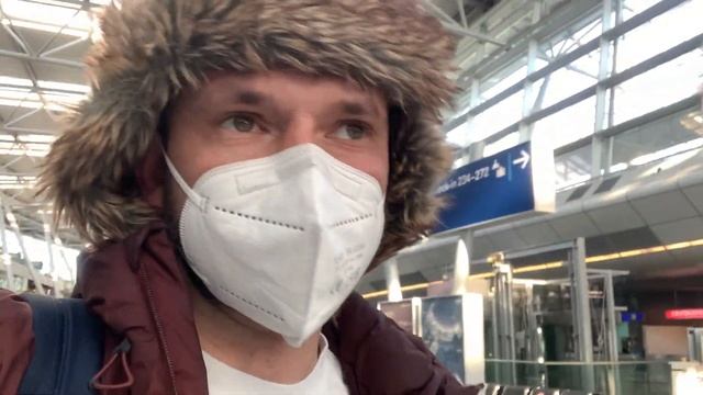 Flughafen Düsseldorf/Аэропорт в Дюссельдорфе и его обстановка/Германия Дюссельдорф/Дюссельдорф-Омск смотреть онлайн