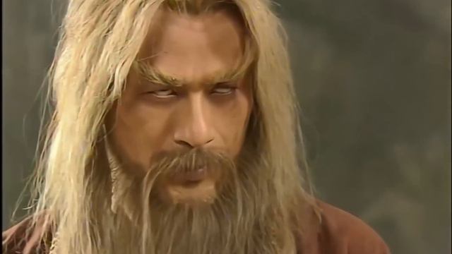 功夫小子救下的老婆婆揭開面罩後竟是個傾城大美人 💋 中国电视剧 смотреть онлайн