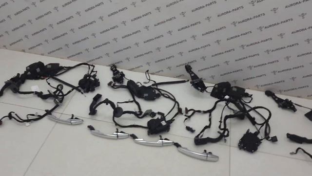 Комплект дерева и комплект замков и доводчиков для Range Rover L405 смотреть онлайн