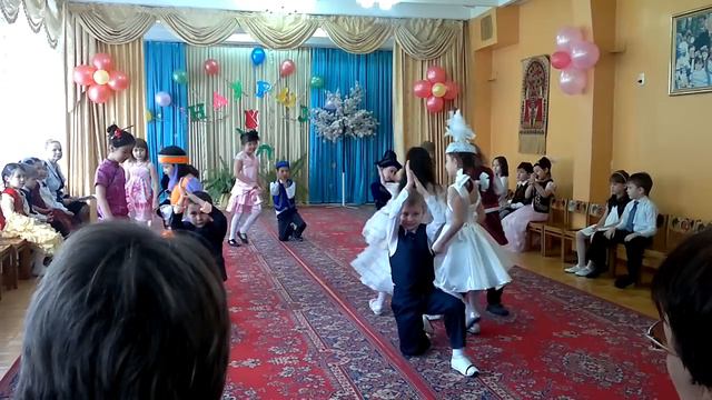 Аружан Ардак на праздновании Наурыза смотреть онлайн