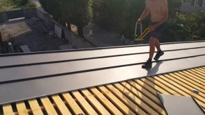 Фальцевая кровля. Обзор монтажа.