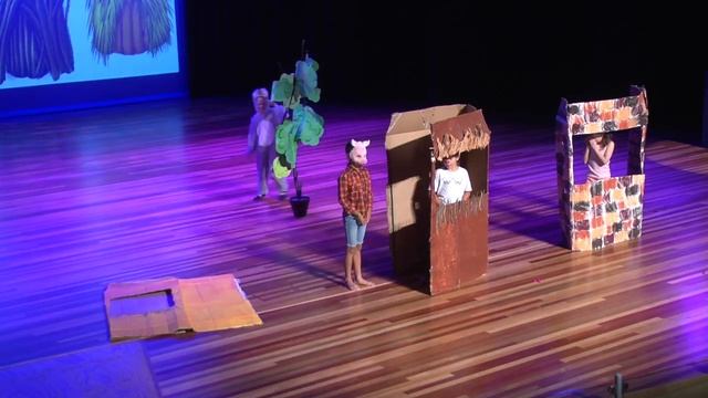 Year 2 Fairy Tale Plays 2018 - The Three Little Pigs смотреть онлайн