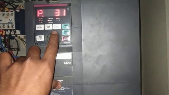 Mitsubishi electrical vfd A800 ka parameter setting ke bare mein jankari смотреть онлайн