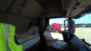 Девочка на фуре или Яна которая смогла на тонаре // Очередное ТО скании