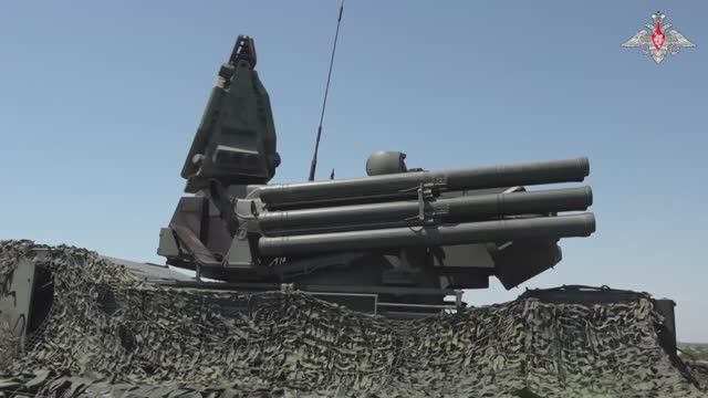 💥 Расчет ЗРПК «Панцирь-С1» уничтожил беспилотник противника в зоне ответственности группировки войс смотреть онлайн