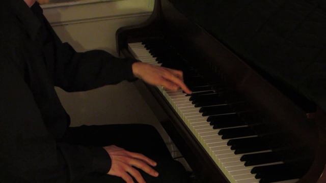 CHOPIN LEFT HAND ALONE Chopin-Komanetsky Prelude in E minor смотреть онлайн