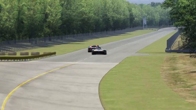 Jaguar Vision GT 2022 vs Bugatti Chiron Super Sport 300+ 2019 at Monza Full Course смотреть онлайн
