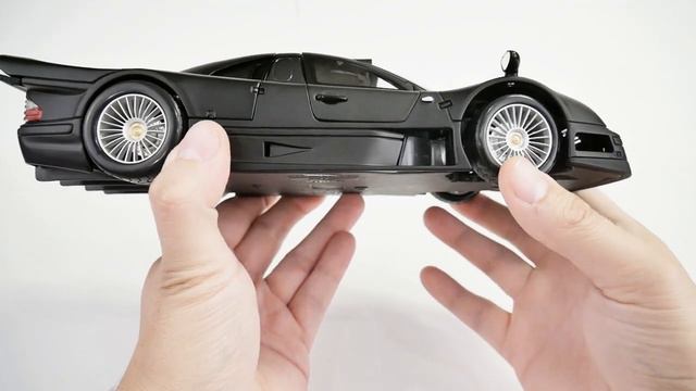 [Unboxing & Review] - Mercedes Benz CLK-GTR (Street) 1:18 By Maisto