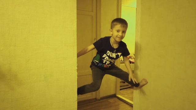 Внук Кирилл как Джеки Чан смотреть онлайн