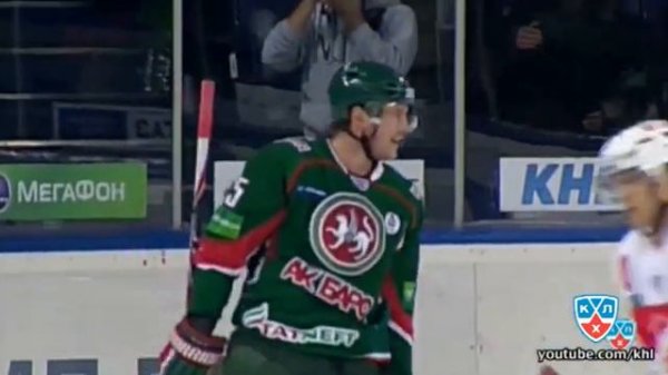 Гол Ильи Никулина / Nikulin scores from the Center's position